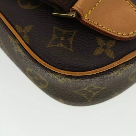 LOUIS VUITTON Monogram Pochette Gange Shoulder Bag LV Auth - Picture 12 of 16